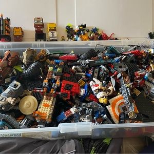 LOT OF MIXED LEGOS!!!